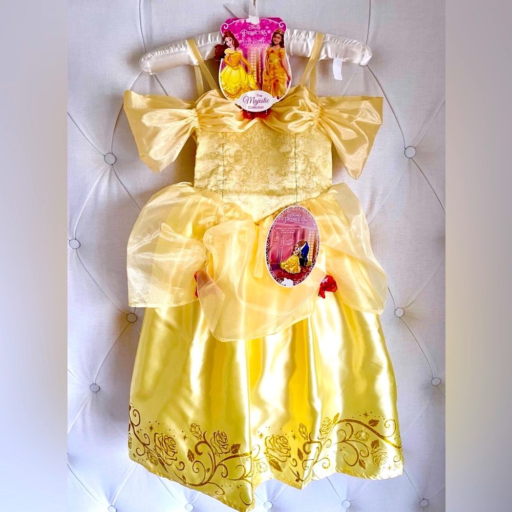 Beauty & The Beast
Belle Girls Costume, Small (4-6X)
New with tags